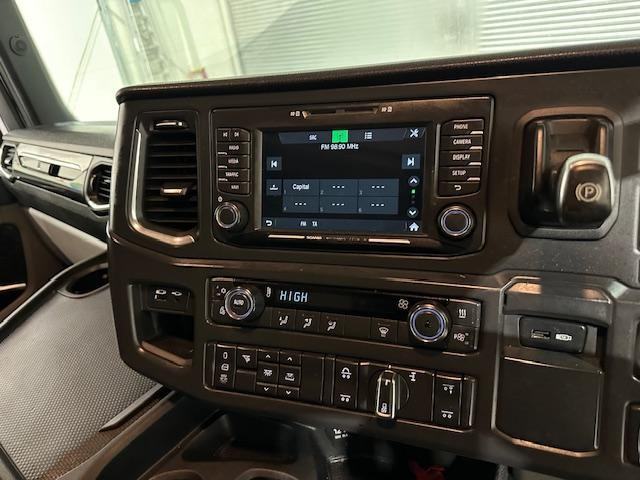 Scania R500 Highline 6x2 Rear Lift Tractor Unit