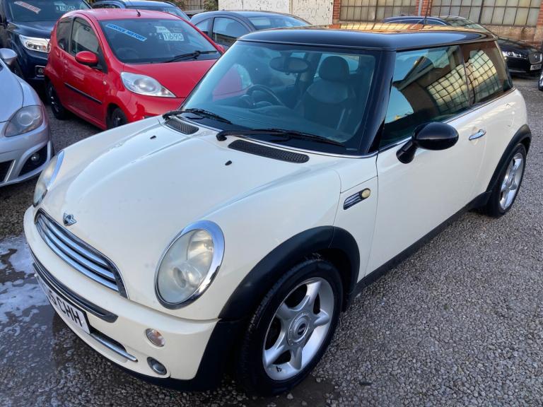image for 2005 MINI Hatch 1.6 Cooper 3dr HATCHBACK Petrol Manual