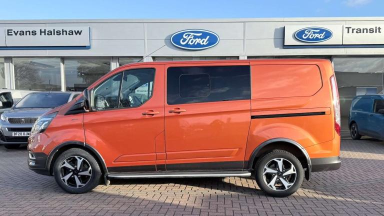 2023 Ford Transit Custom 2.0 EcoBlue 170ps Low Roof D/Cab Active Van Auto PANEL VAN DIESEL Automatic