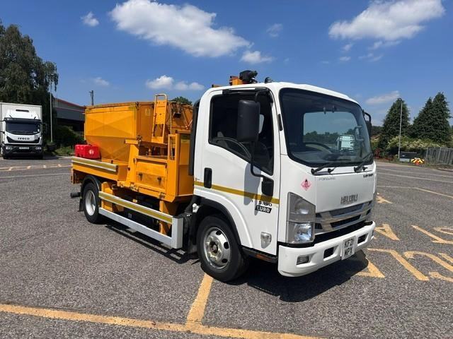 2021 Isuzu N75.190 Hot Box, 7.5t Hot box, Auger Hot Box, Tipping hotbox