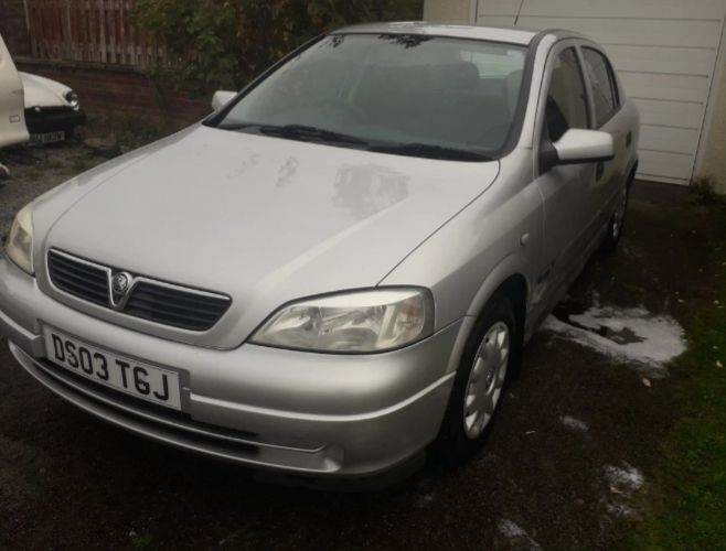 Vauxhall, ASTRA, Hatchback, 2003, Manual, 1686 (cc), 5 doors