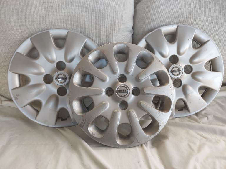 3 Nissan Wheel Trims 