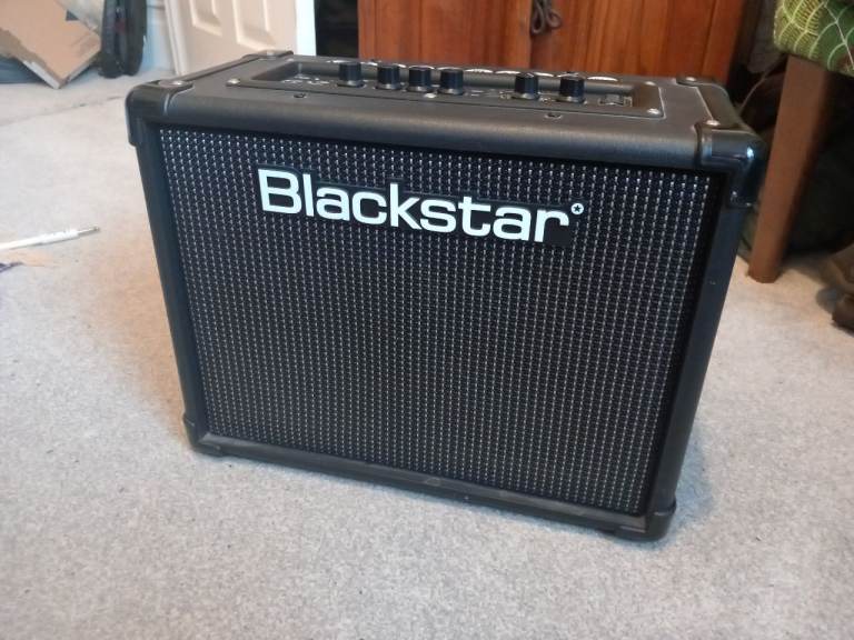 Blackstar ID:Core 20 V2 Stereo Guitar Amp — Excellent Condition — 2×5" 20W Modelling Combo
