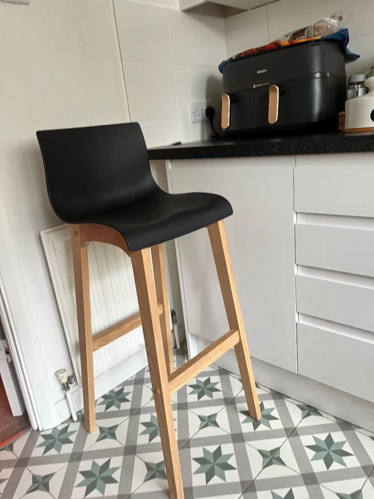Kitchen / bar stool
