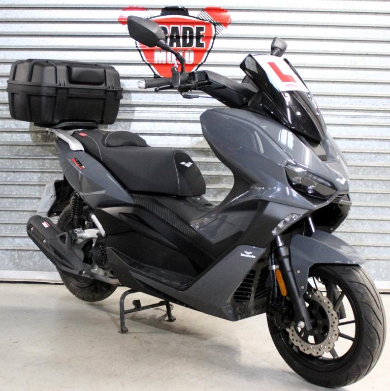 2026 75 LEXMOTO AURA 125 LEARNER LEGAL TRADE SALE SCOOTER GREY ONLY 209 MILES
