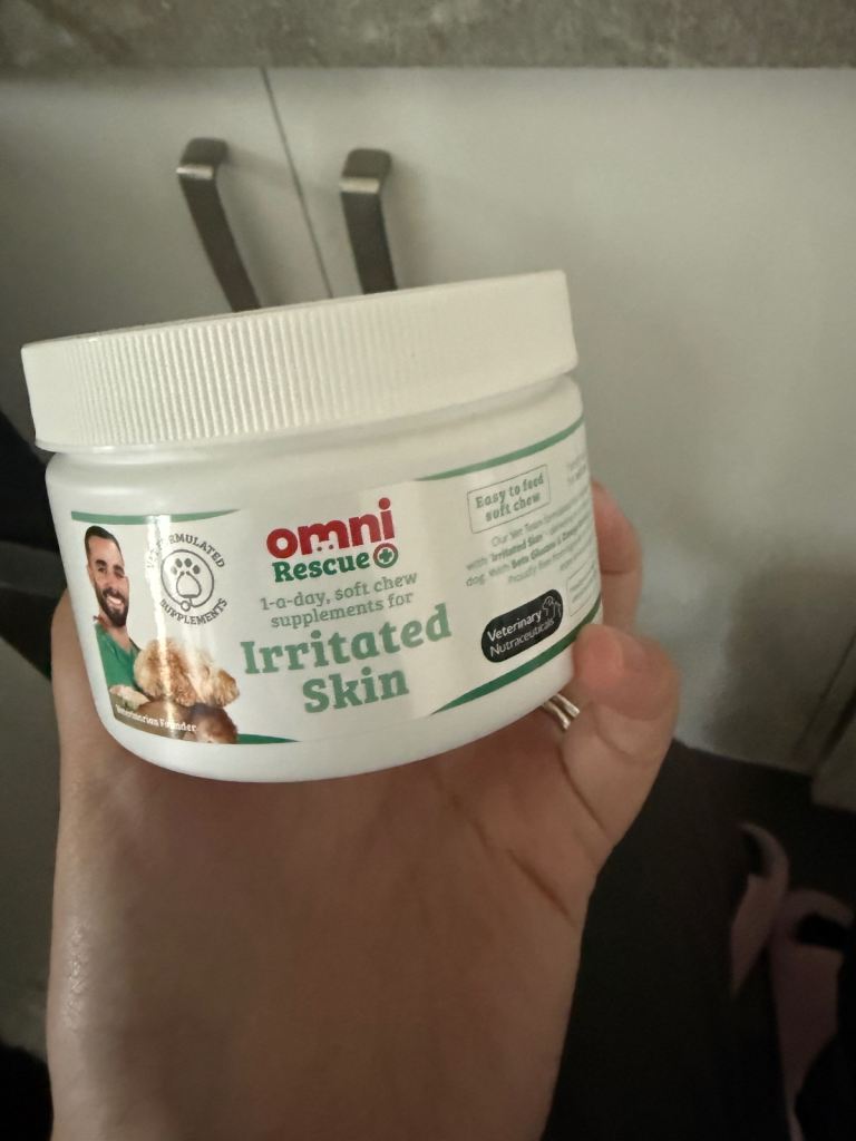 Omni Rescue+ Irritated Skin Soft Chews