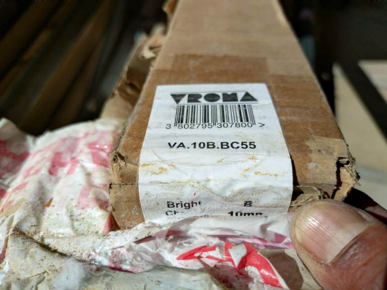 VROMA 8mm Tile Trim Bright Chrome Box Square Edge 2.5m Heavy Duty Aluminium Corner - VA.10B.BC55