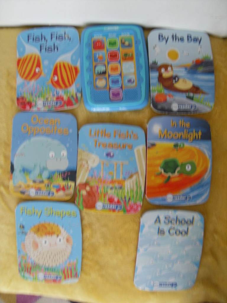 Under The Sea Me Reader Junior Electronic Reader and Board Book Library