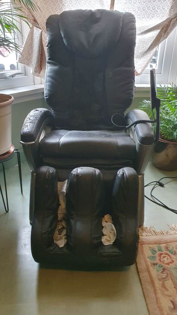 Casada Electric Massage Chair Black