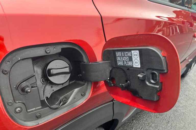 2022 Nissan Juke 1.6 HYBRID TEKNA 5DR AUTO Hatchback Hybrid Automatic