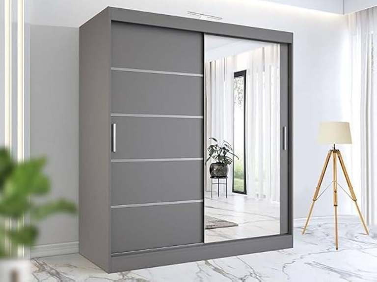 Modern brand new sliding Wardrobes available for sale 