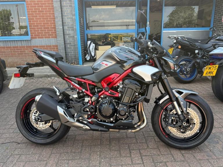 2025 Kawasaki Z900