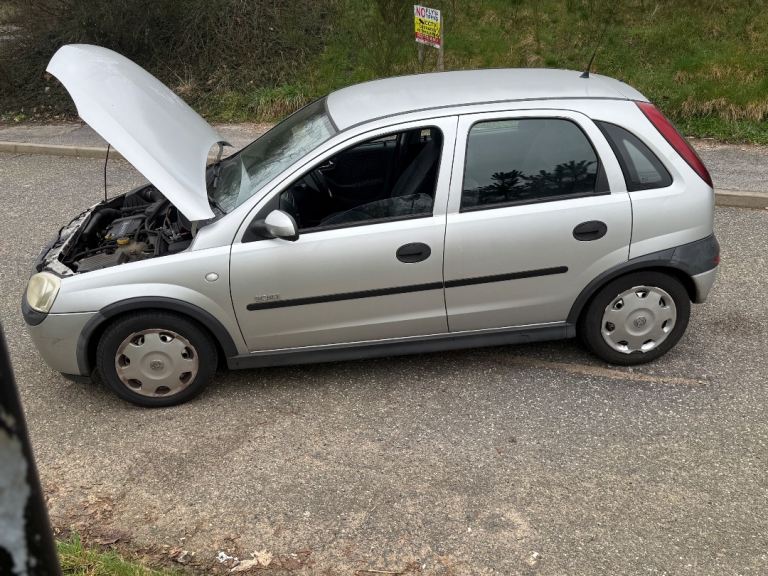Corsa long mot runs and drives great