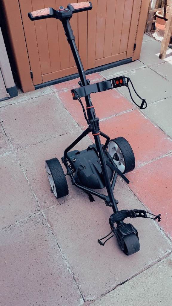 Ben Sayer electric golf trolley 