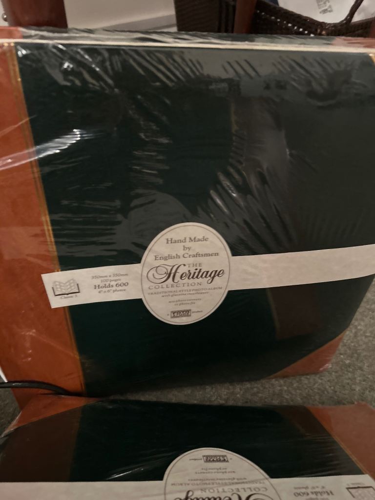 Heritage Collection Green Photo Albums - Unused