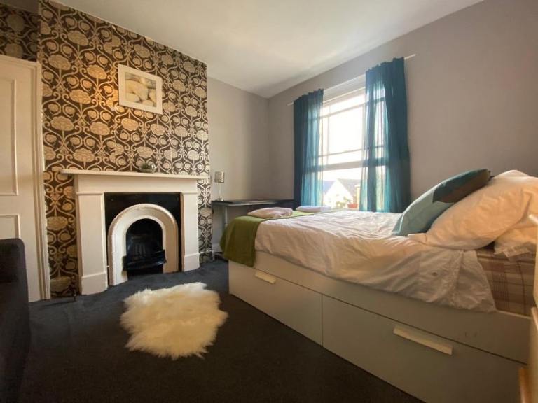 🌿Spacious Master Room for Rent Near Finsbury – N4📍