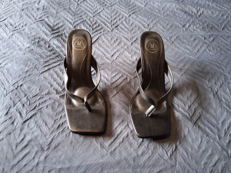 Black heeled sandals