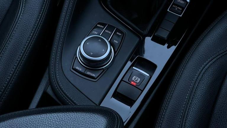 2019 BMW X1 1.5 18i GPF xLine SUV 5dr Petrol Manual sDrive Euro 6 (s/s) (140 ps) ESTATE Petrol Ma...