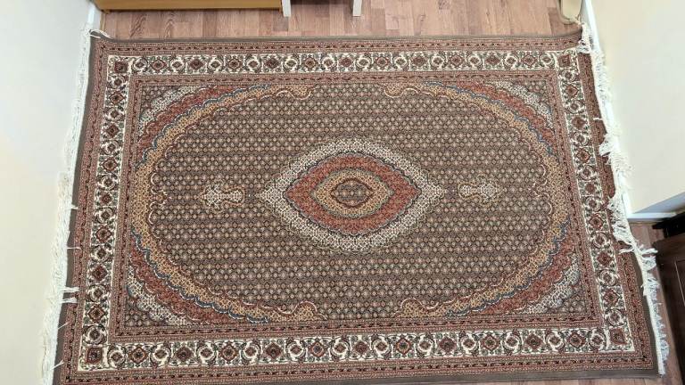 Persian Rug - 150 cm x 220 cm