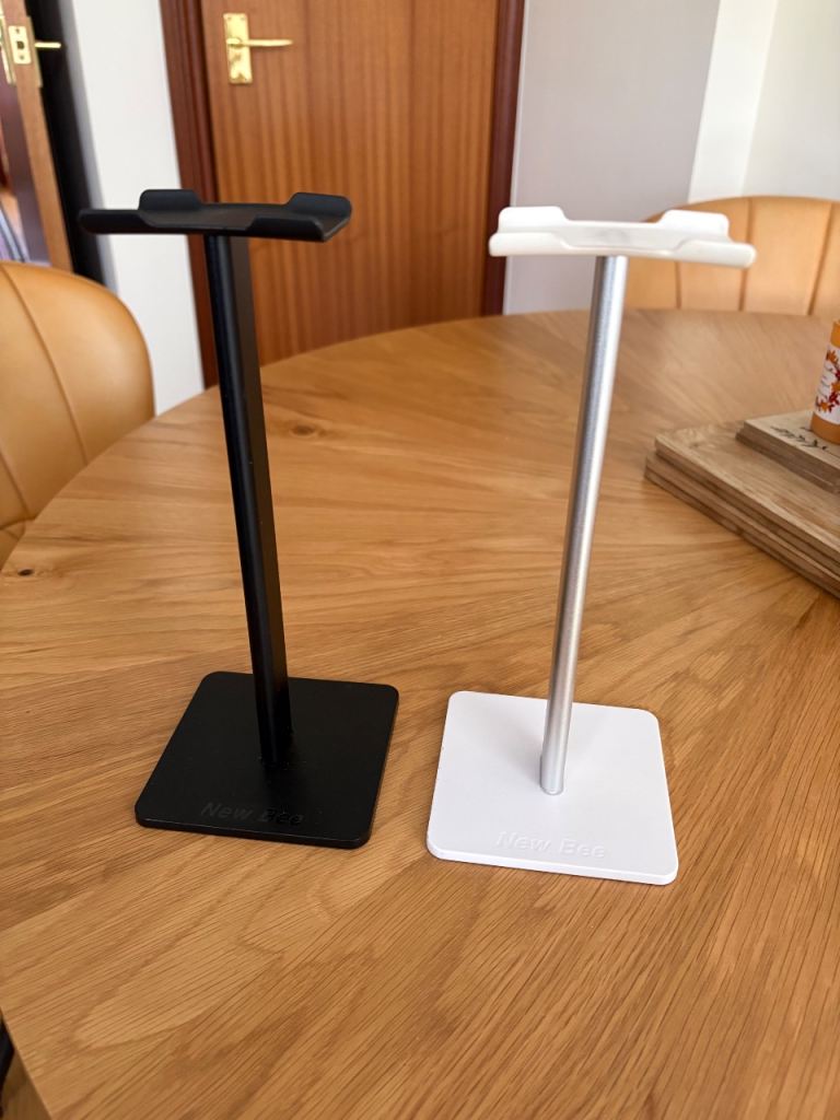 Headset stands