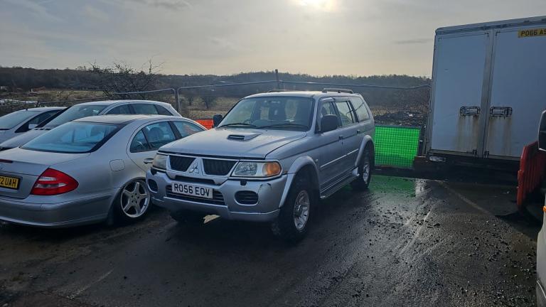 Mitsubishi shogun sport wanted export 