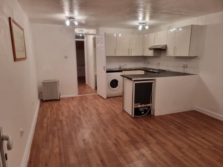 Spacious 1 bedroom flat to let in Bermondsey, South London