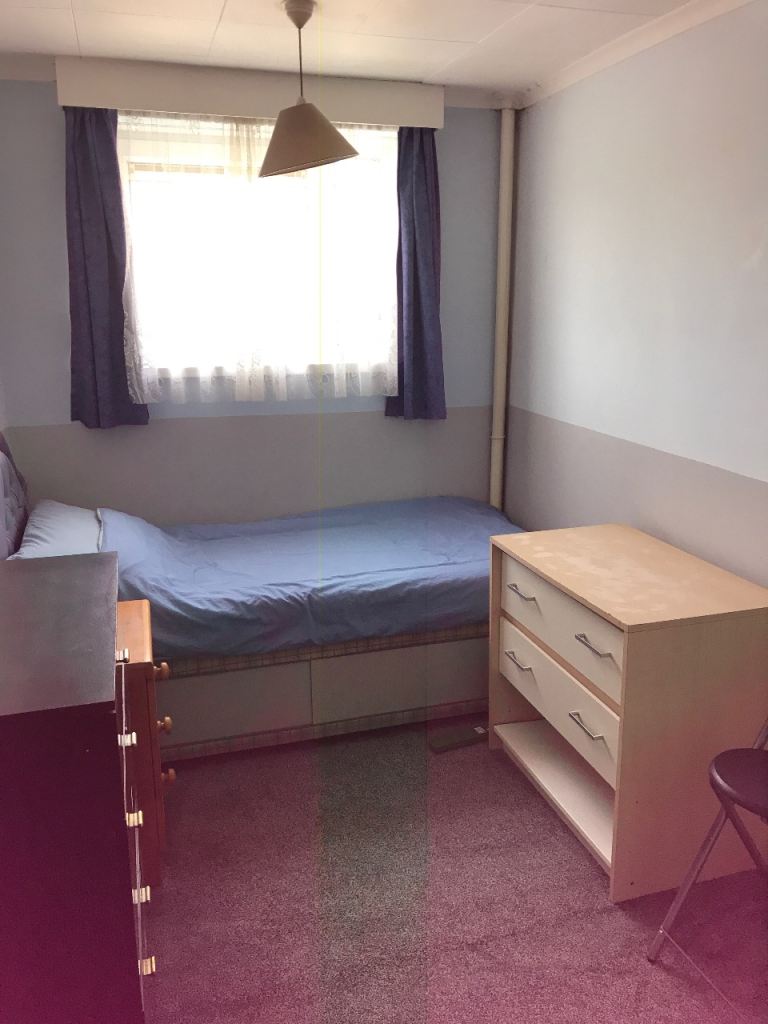 Single Room for Rent