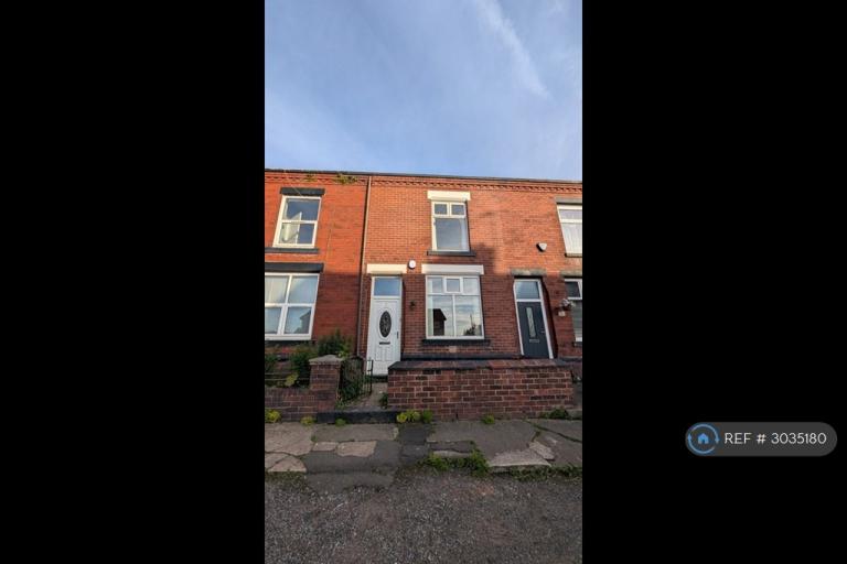 2 bedroom house in Harry St, Oldham, OL2 (2 bed) (#3035180)