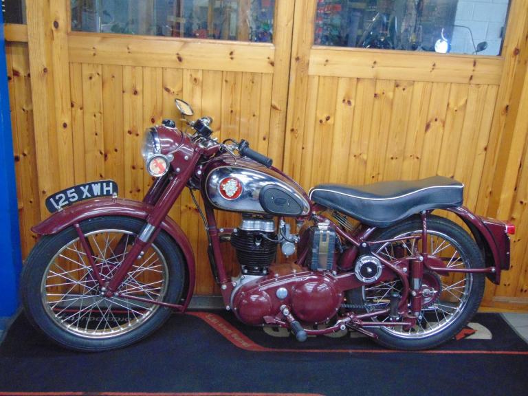 BSA 250 C11G 1953 fully restored original classic lightweight 250 reg no 125XWH