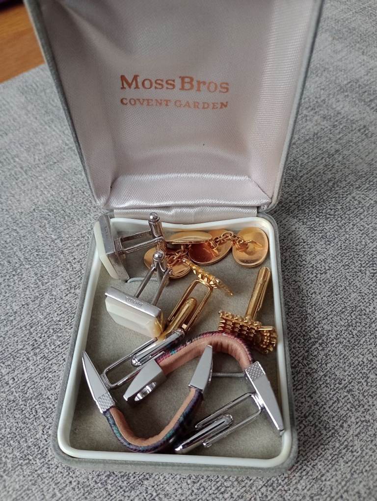 Cufflinks 4 sets Prada, tateossian etc
