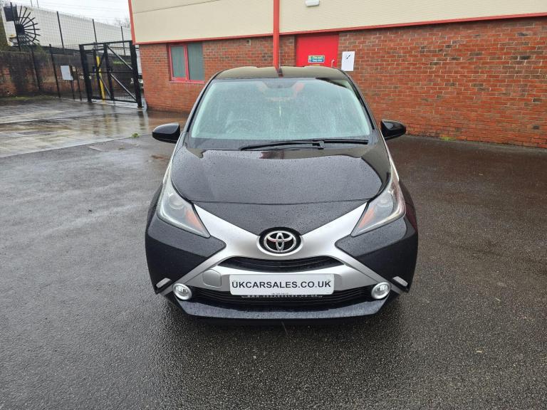 2015 Toyota AYGO 1.0 VVT-i x-clusiv Euro 5 5dr Euro 5 HATCHBACK Petrol Manual