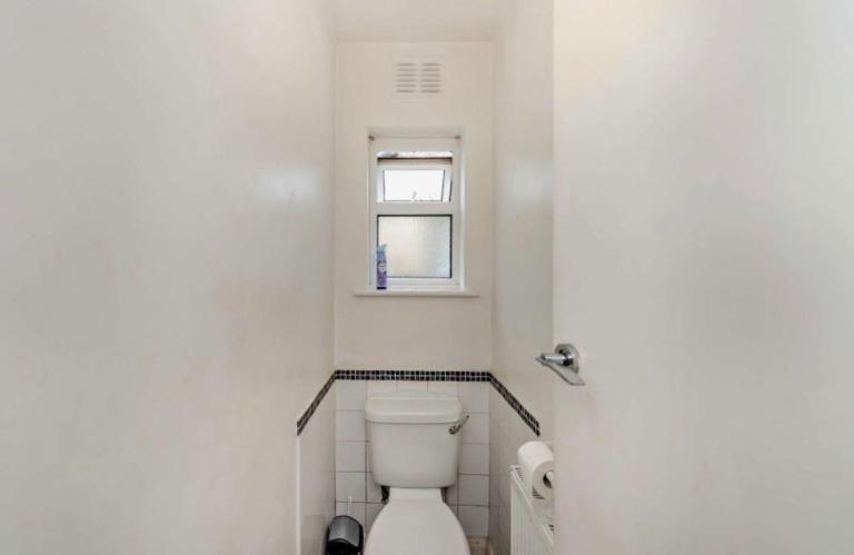 Separate Double bed room in property with kitchen and bathroom shared with 1 other person only. 