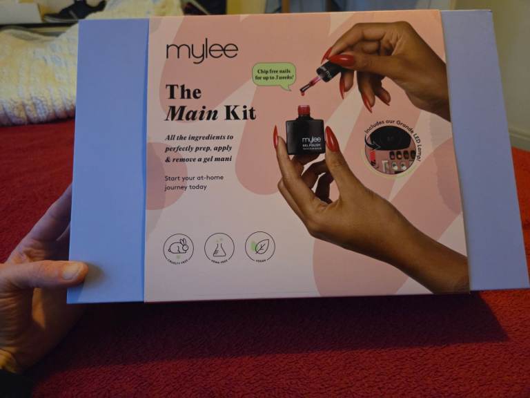 NEW Mylee The Main Kit - Complete Home Gel Manicure Set with Grande LED Lamp