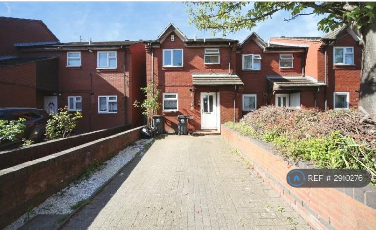 3 bedroom house in Hibbert St, Luton, LU1 (3 bed) (#2910276)