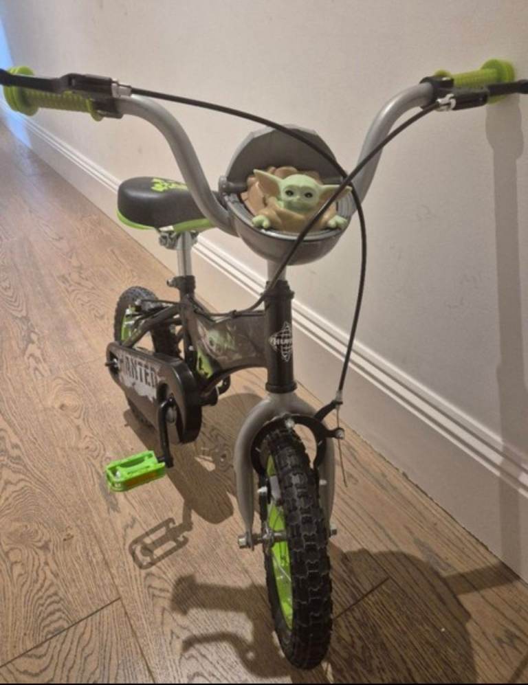 Huffy star wars mandalorian bike 12"