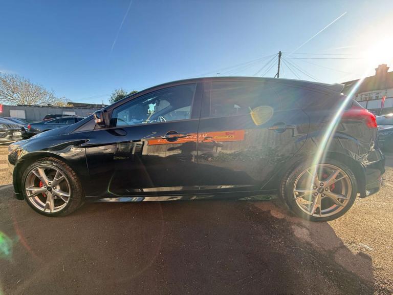 2018 Ford Focus 1.0 EcoBoost 140 ST-Line X 5dr HATCHBACK PETROL Manual