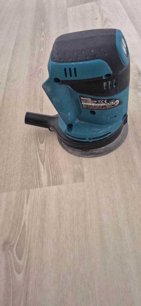 makita orbital sander 0125mmDB0180