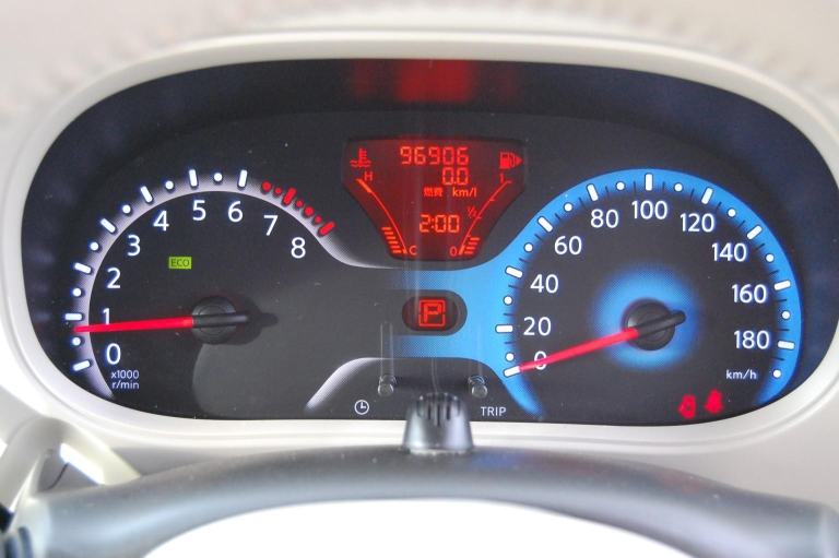 NISSAN CUBE 1.5 AUTOMATIC 2013 Petrol Automatic in Purple