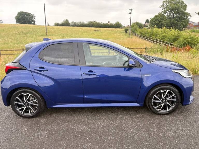 2020 Toyota Yaris 1.5 Hybrid Design 5dr CVT HATCHBACK Petrol/Electric Automatic