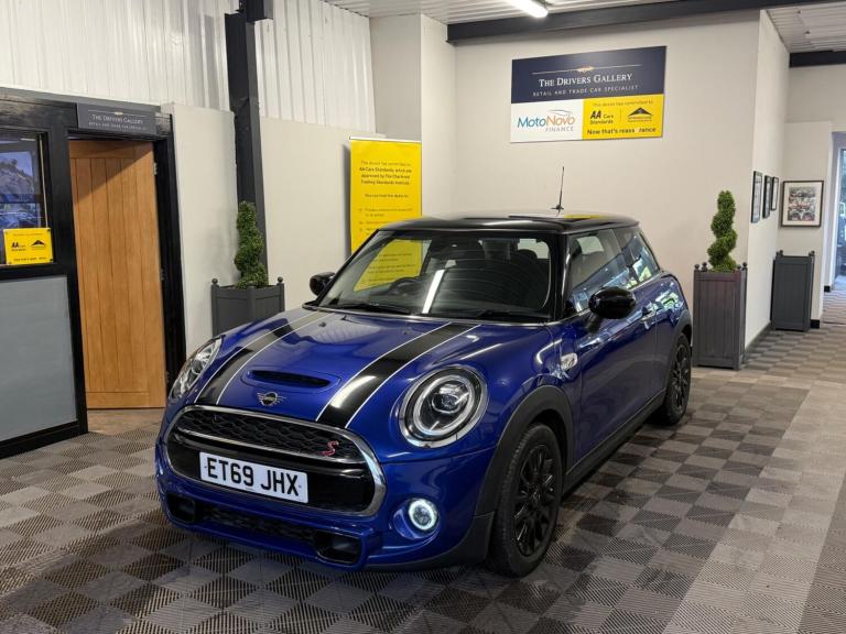 2019 MINI Hatch 2.0 Cooper S Classic Euro 6 (s/s) 3dr HATCHBACK Petrol Manual