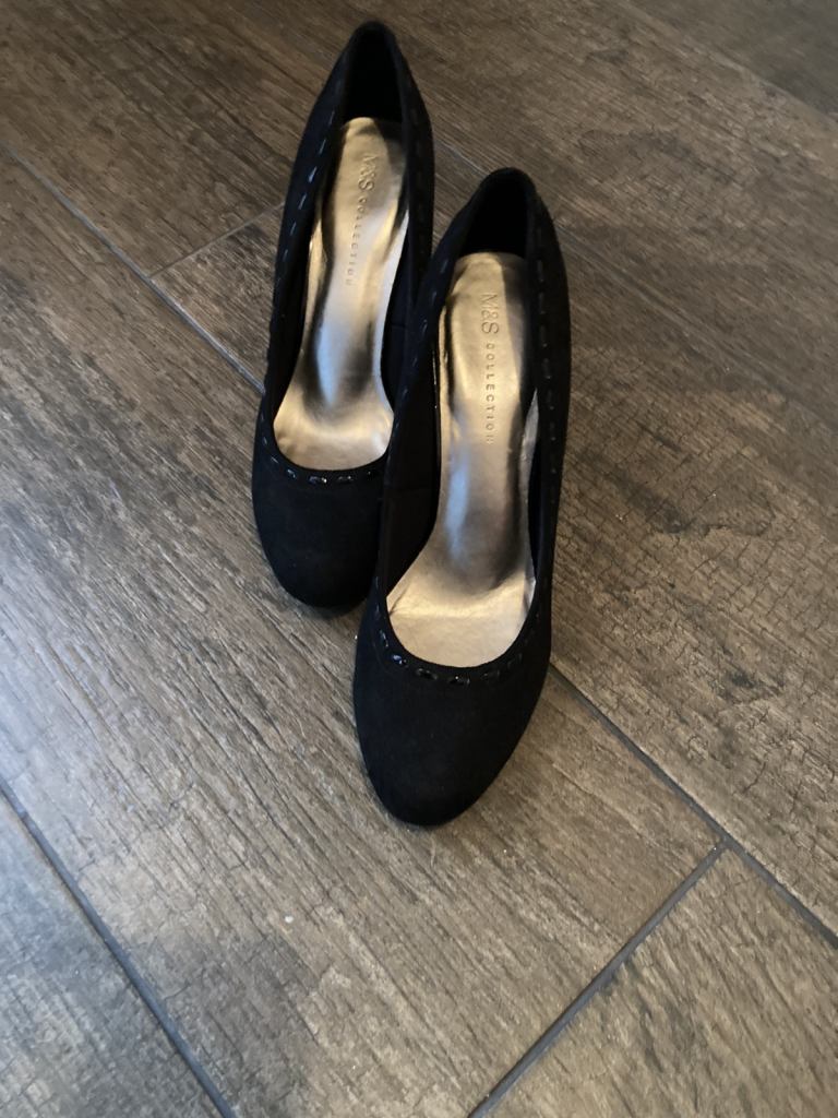 High heal shoe