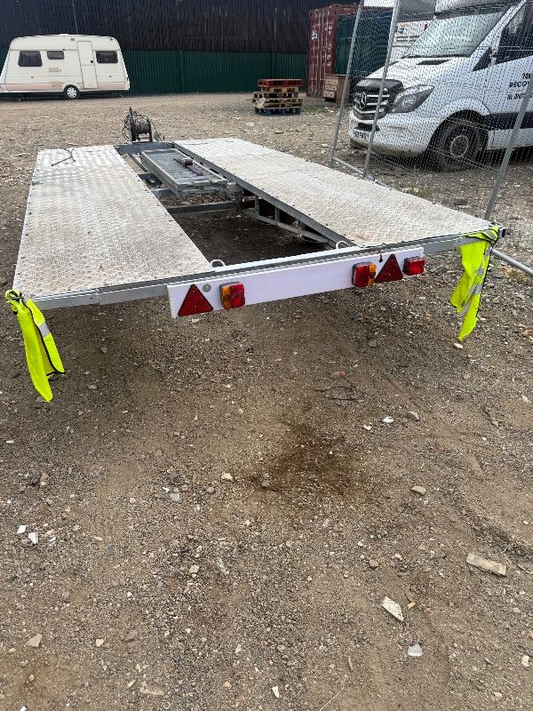 Car transport trailer