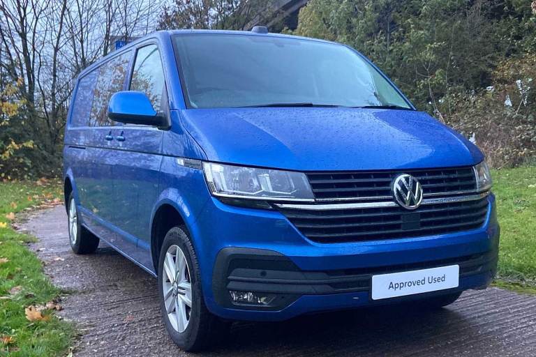 2021 Volkswagen Transporter 2.0 TDI 150 Highline Kombi Van DSG Combi Van Diesel Automatic