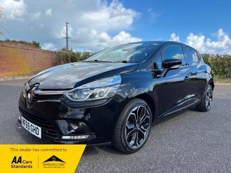 Renault Clio ICONIC DCI NEW SHAPE TIMING BELT KIT AND FULL SERVICE 12 MONTH MOT