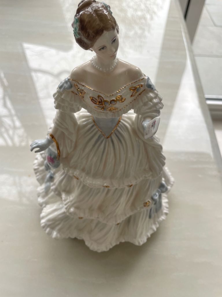 Royal Doulton “Shall I Compare Thee”