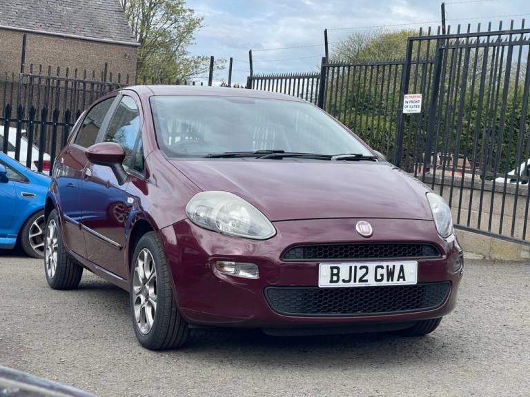 2012 Fiat Punto 1.4 Easy 5dr Dualogic HATCHBACK PETROL Automatic