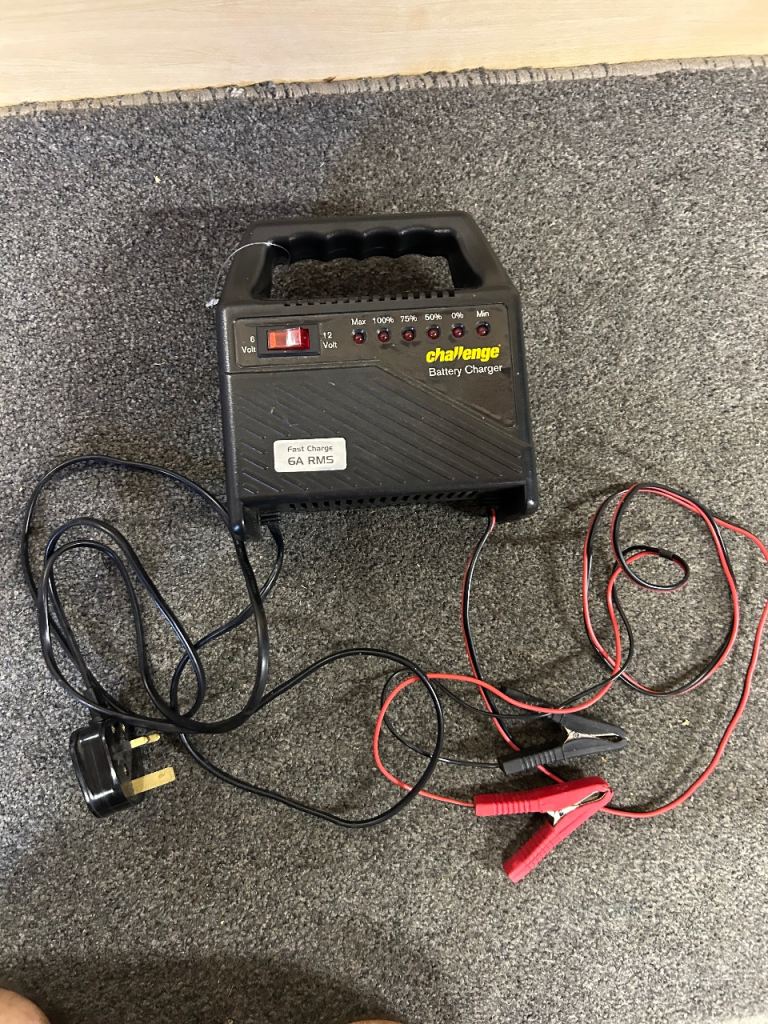 Battery charger 6v and 12v 