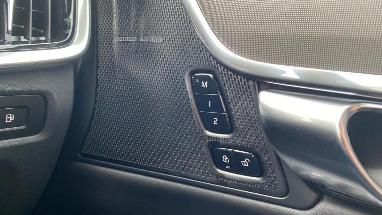 2025 Volvo V90 2.0 T6 [350] PHEV Plus Dark 5dr AWD Auto ESTATE PETROL/ELECTRIC Automatic