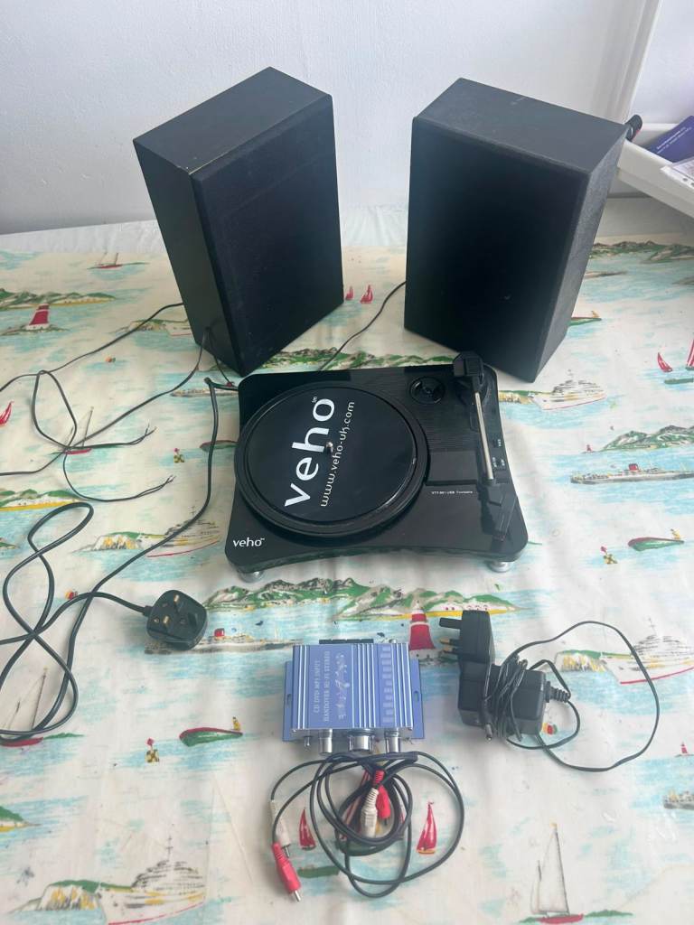 Veho VTT-001 USB Turntable Record Player Set with Speakers & Mini Amp