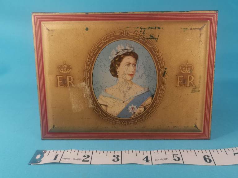 Vintage tin - Queen Elizabeth  coronation souvenir 1953. Images of Queen Elizabeth,  AS SEEN 